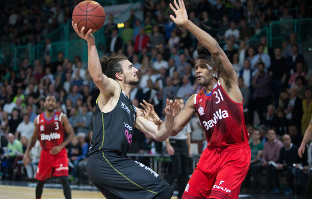 詹姆斯的末 詹姆斯的末